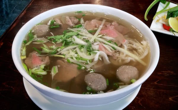 Large Phở Đặc Biệt