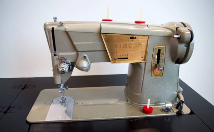 Singer 328J Sewing Machine