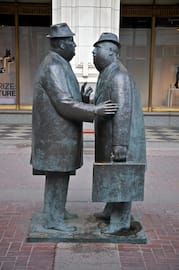Business Men Statue