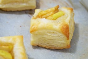 Apples & Cinnamon on Puff Pastry